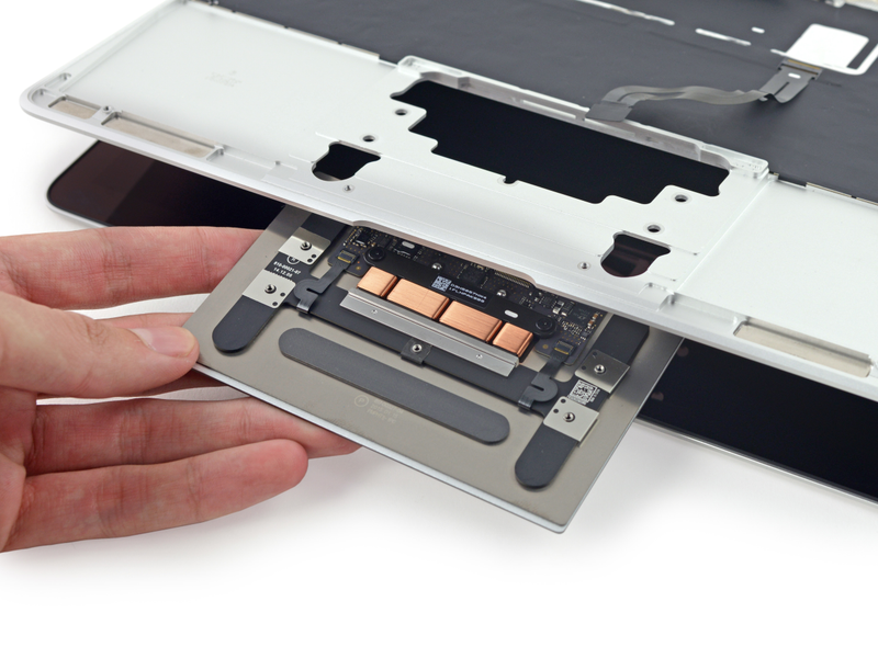 Illustration for article titled El nuevo MacBook, pieza a pieza: una bestia imposible de reparar